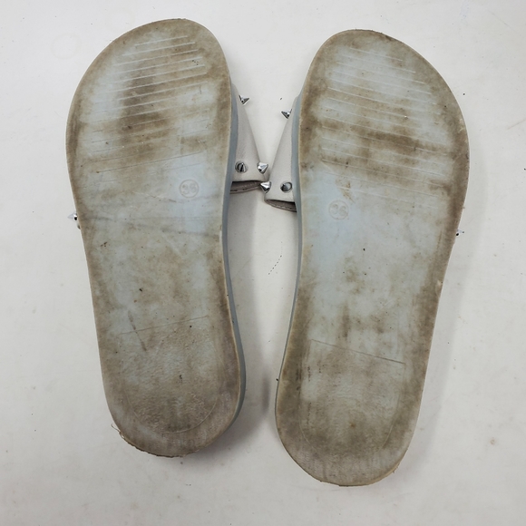 Inuovo Studded Spike Gray Leather Slides Slip On Sandals Womens 36 US 6 - Picture 6 of 10